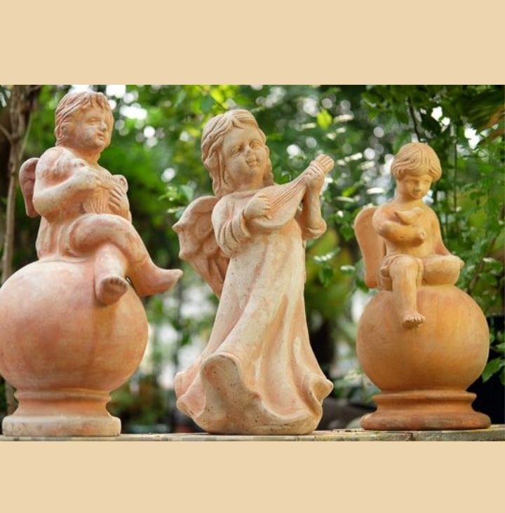 Tượng gốm sứ trang trí
