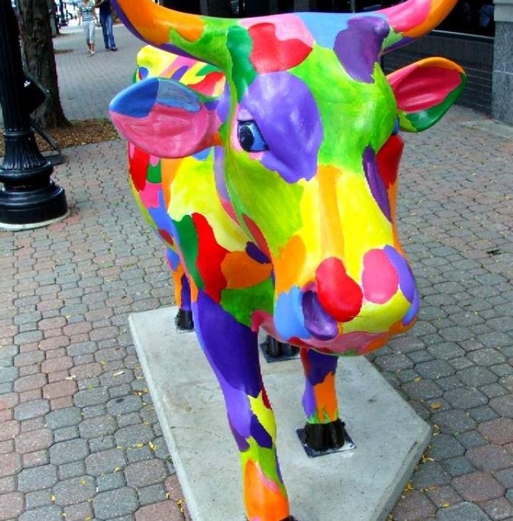 Tượng composite trang trí